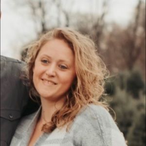 Meet your Posher, Erika